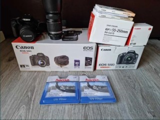 Canon 500D+objetivas efs 18-55/55-250+Saco Lowepro+Cartões+2 filtros